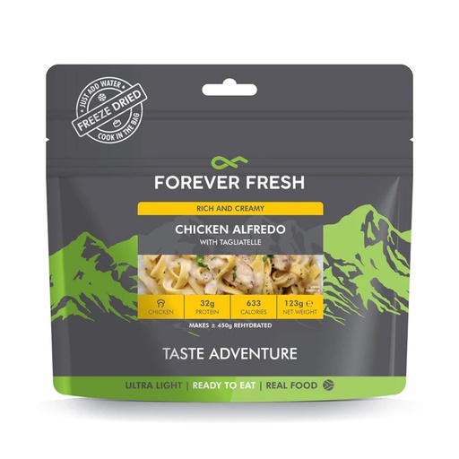 Forever Fresh - Rich and Creamy Chicken Alfredo with Tagliatele